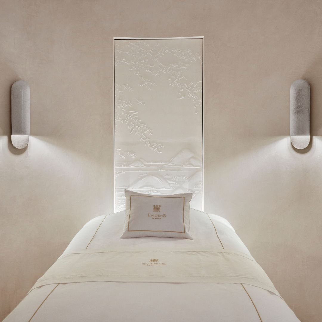 A New EviDenS de Beauté's Exclusive Treatment Cabin at Hôtel de Crillon in Paris. - EviDenS de Beauté