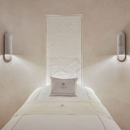 A New EviDenS de Beauté's Exclusive Treatment Cabin at Hôtel de Crillon in Paris. - EviDenS de Beauté